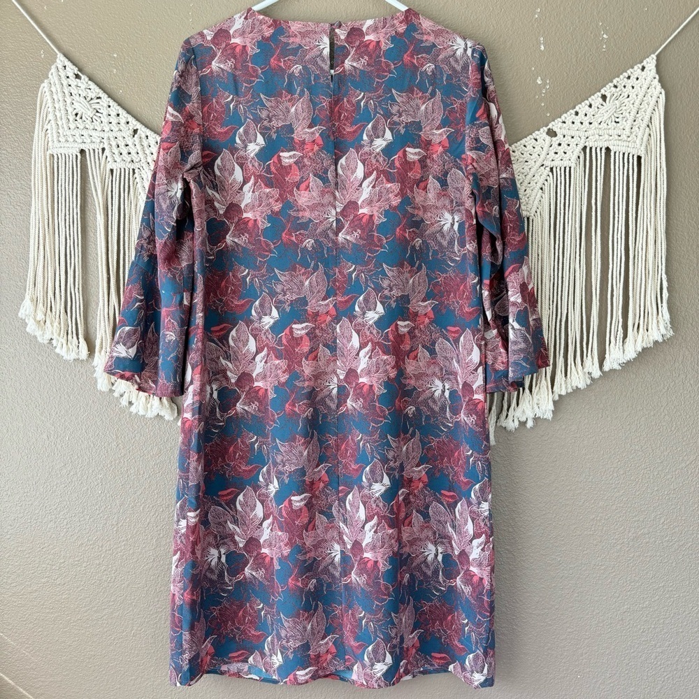 Garnet Hill 100 % Silk floral mini shift Dress size 4 ruffle Sleeve Boho J - Picture 3 of 10